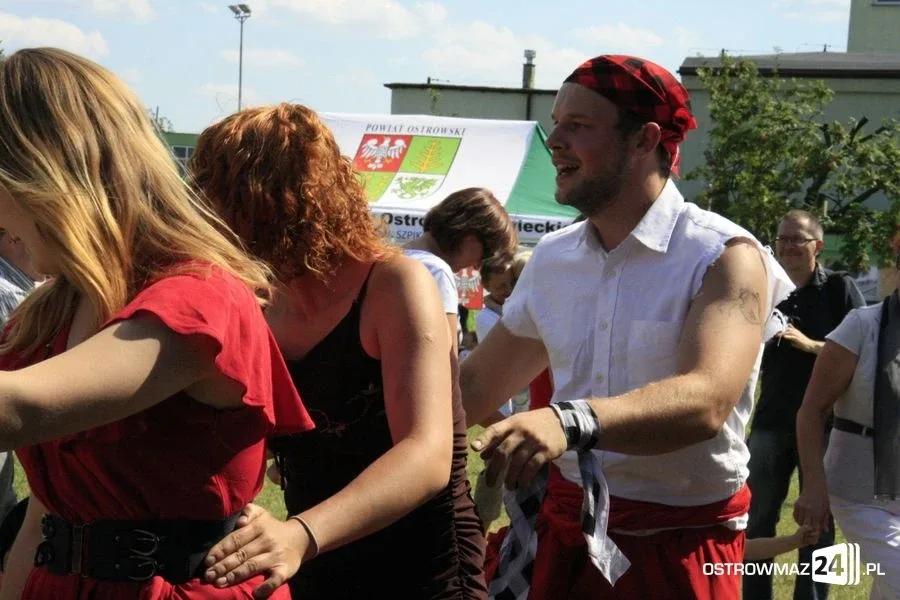 Trwa piknik integracyjny (zdjęcia, wideo)