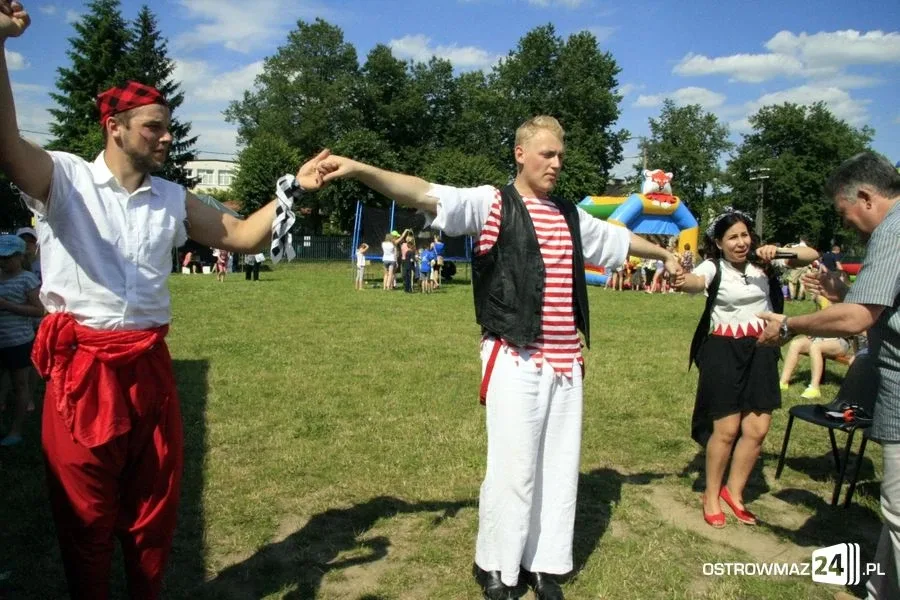 Trwa piknik integracyjny (zdjęcia, wideo)