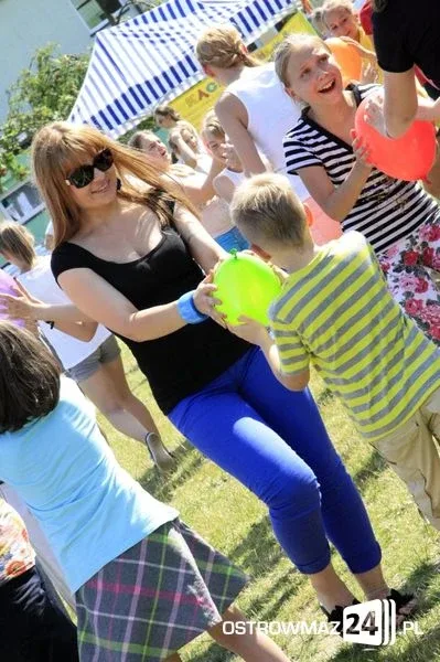 Trwa piknik integracyjny (zdjęcia, wideo)