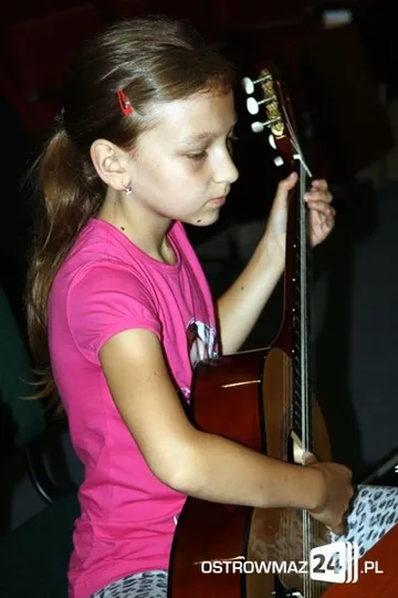 Młodzi gitarzyści na warsztatach w MDK (zdjęcia)