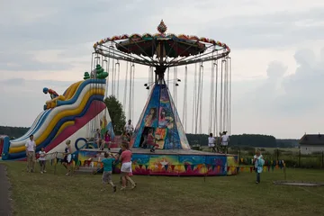 Zobacz zdjęcia i wideo z dni Broku