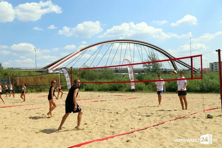 VII Turniej Plażowej Piłki Siatkowej (zdjęcia, wideo)