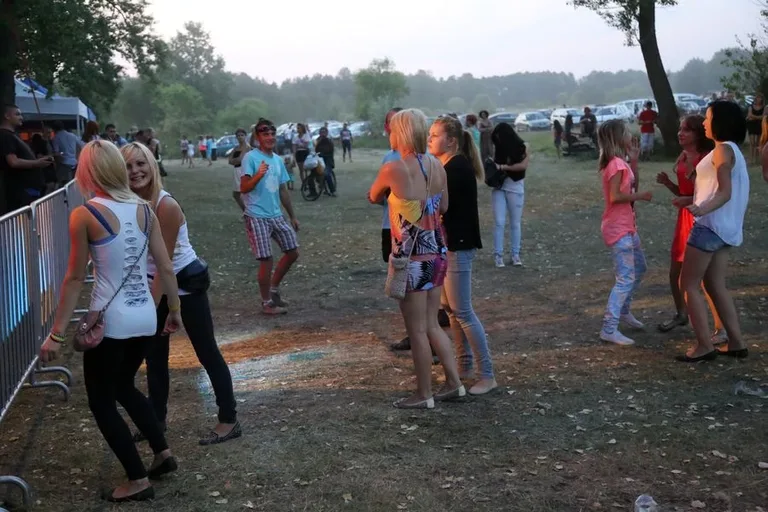 Noc z gwiazdami w Szarłacie (zdjęcia, wideo)