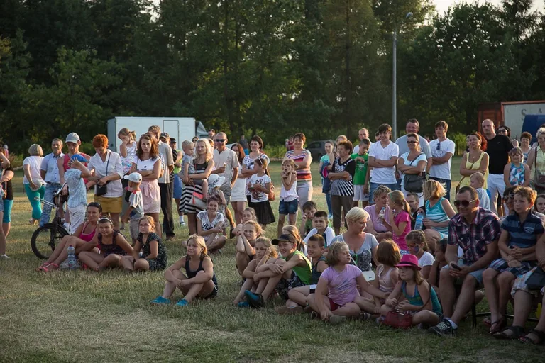 Festyn Rodzinny w Zarębach Kościelnych (zdjęcia, wideo)