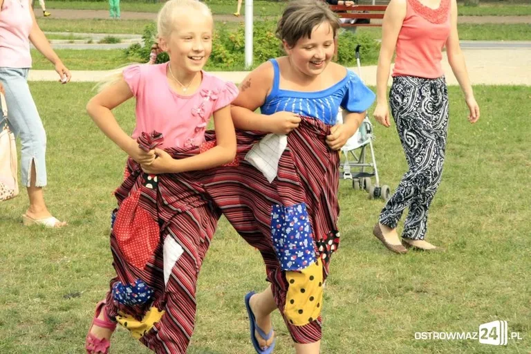 Festyn Bezpieczne Wakacje (zdjęcia, wideo)