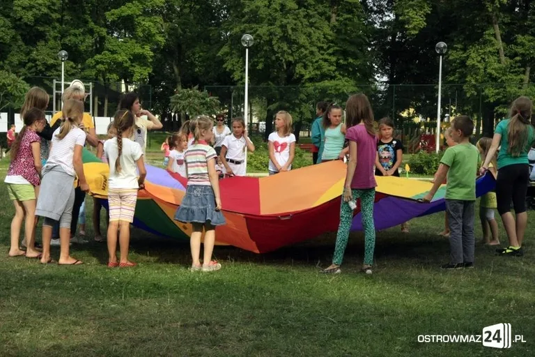 Festyn Bezpieczne Wakacje (zdjęcia, wideo)