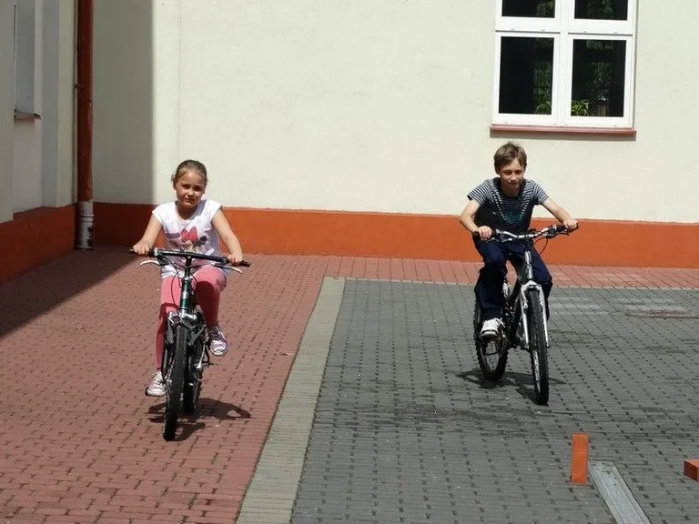 Zajęcia wakacyjne w SP 1 (zdjęcia)