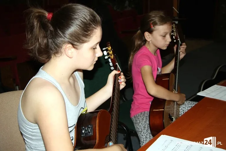 Młodzi gitarzyści na warsztatach w MDK (zdjęcia)