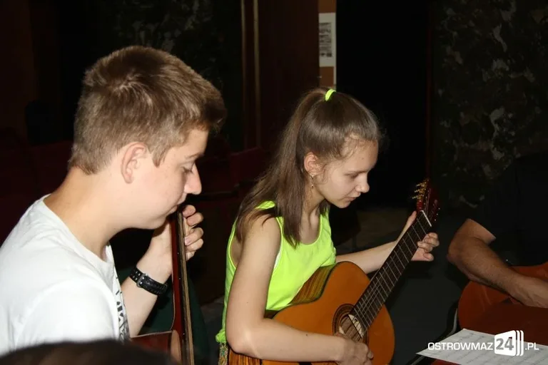 Młodzi gitarzyści na warsztatach w MDK (zdjęcia)