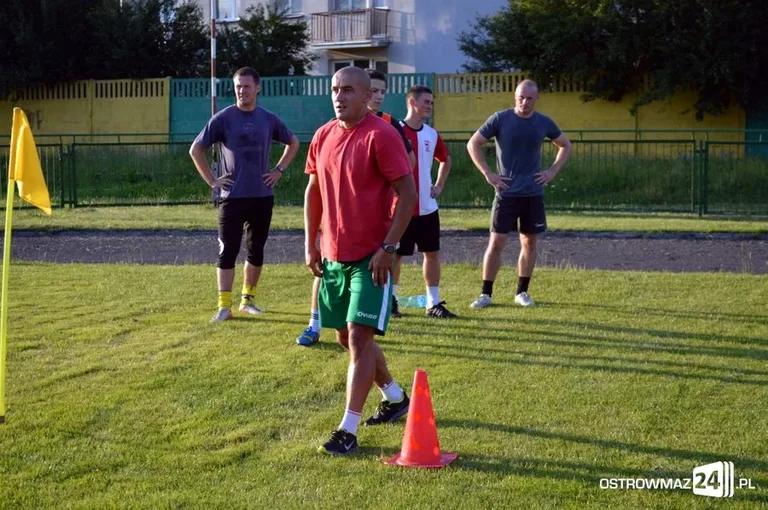 Nowi piłkarze trenują z Ostrovią (zdjęcia)