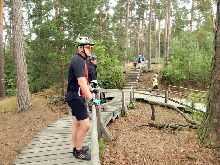 Zakręcona Ostrów na drogach Roztocza