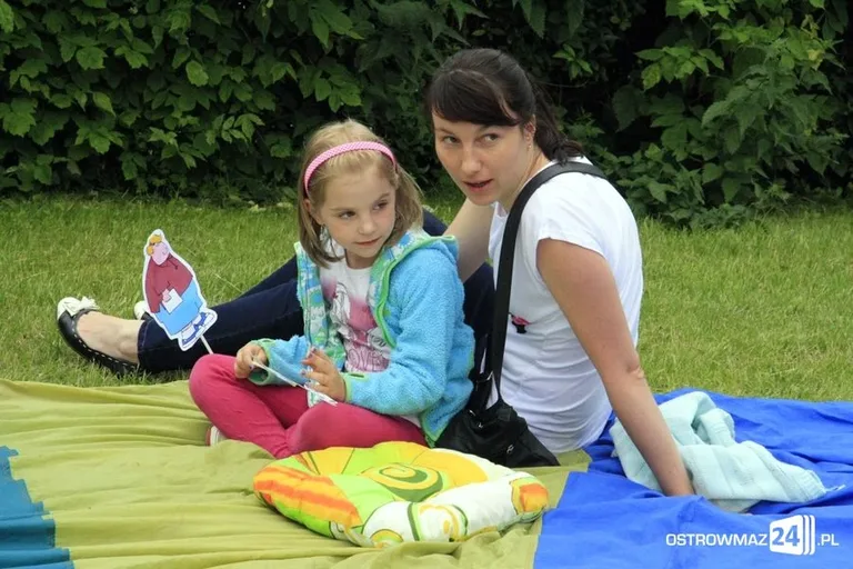 Wierszowanie na skwerze przy Księżnej Annie (zdjęcia)