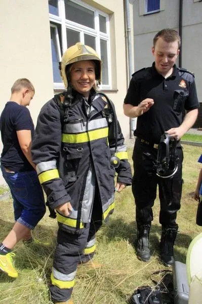 Maluchy poznały pracę strażaka (zdjęcia)