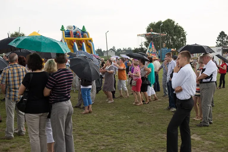 Zobacz zdjęcia i wideo z dni Broku