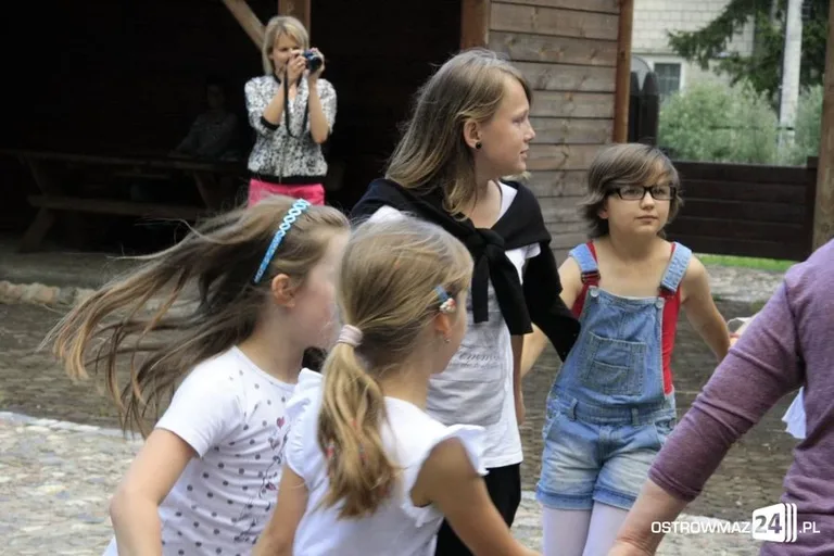 Wakacje rozpoczęły się na folkowo (zdjęcia)