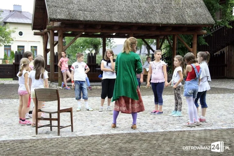 Wakacje rozpoczęły się na folkowo (zdjęcia)
