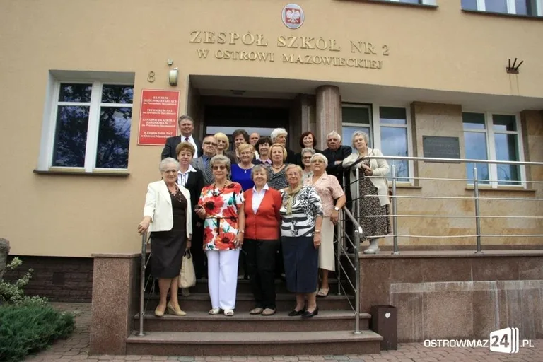 Maturzyści z Ekonomika sprzed 50-ciu lat (zdjęcia)