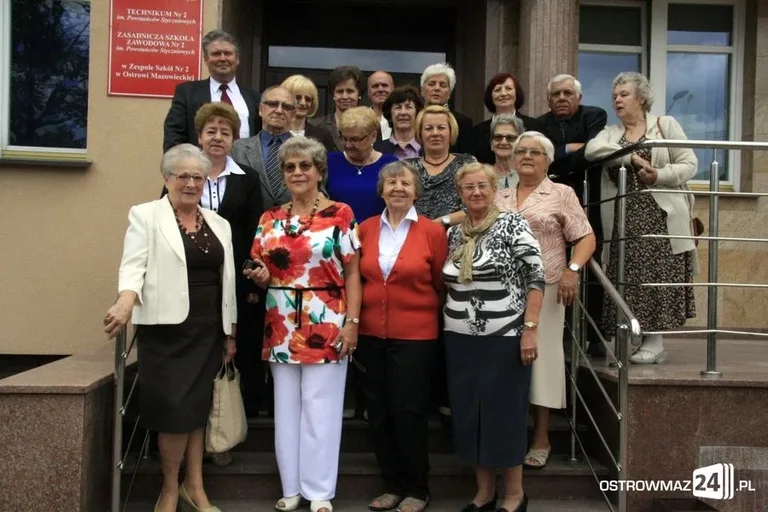Maturzyści z Ekonomika sprzed 50-ciu lat (zdjęcia)