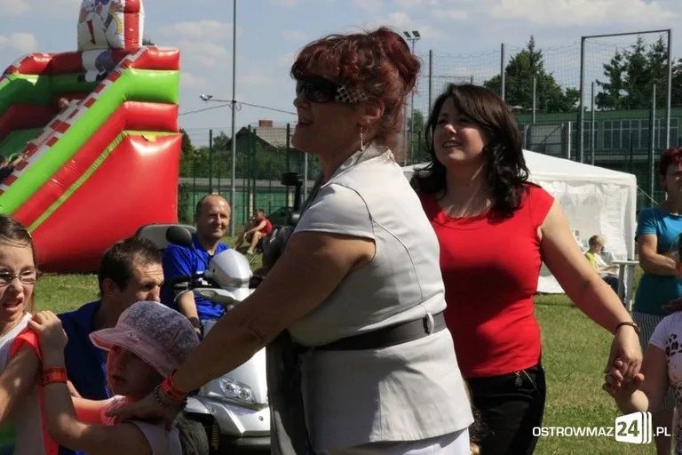 Trwa piknik integracyjny (zdjęcia, wideo)