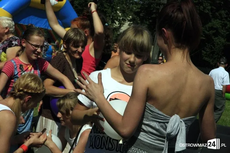 Trwa piknik integracyjny (zdjęcia, wideo)