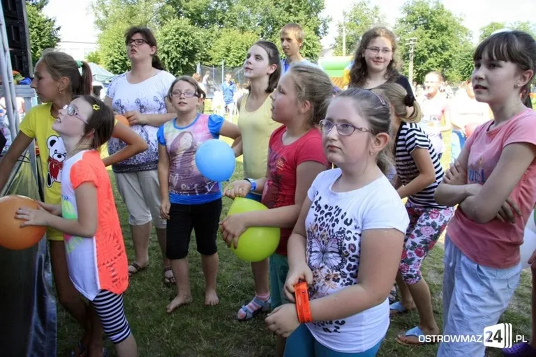 Trwa piknik integracyjny (zdjęcia, wideo)