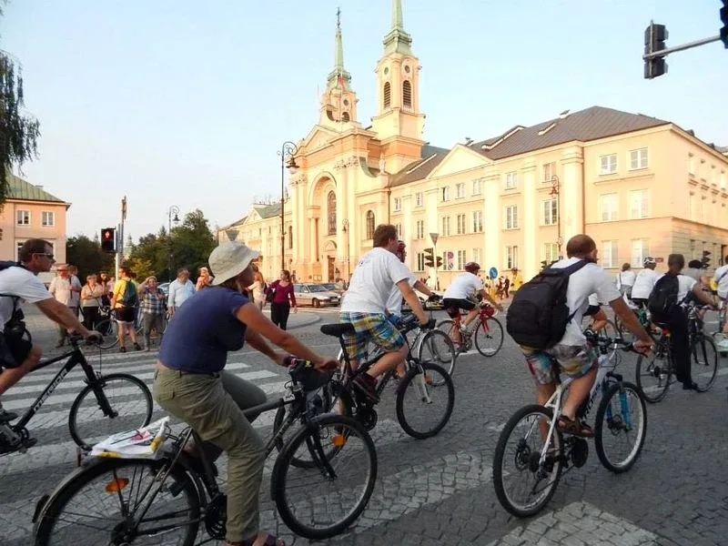 Oddali hołd powstańcom warszawskim (zdjęcia)