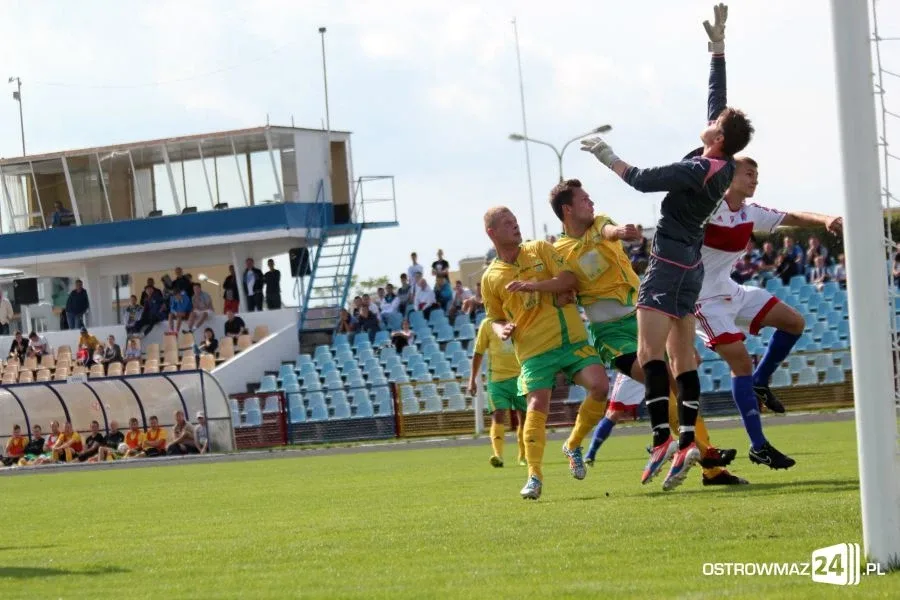 Co za mecz! Narew - Ostrovia 4:4 (zdjęcia, wideo)