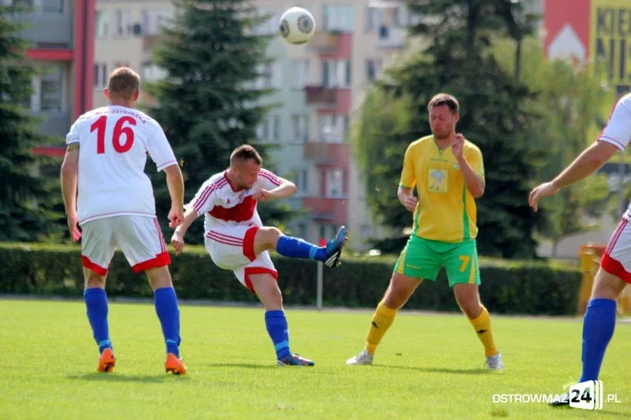 Co za mecz! Narew - Ostrovia 4:4 (zdjęcia, wideo)