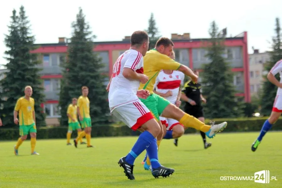 Co za mecz! Narew - Ostrovia 4:4 (zdjęcia, wideo)