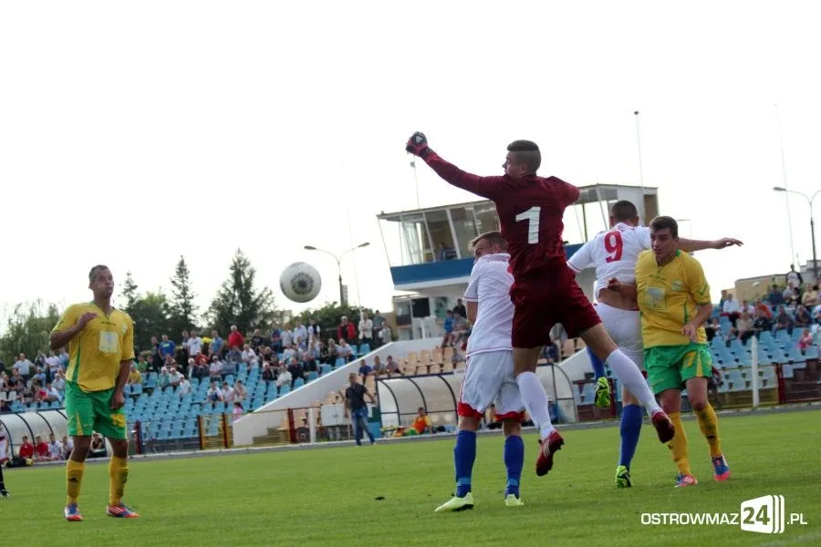Co za mecz! Narew - Ostrovia 4:4 (zdjęcia, wideo)