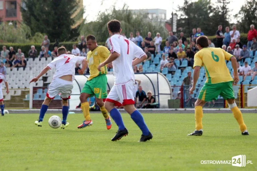 Co za mecz! Narew - Ostrovia 4:4 (zdjęcia, wideo)