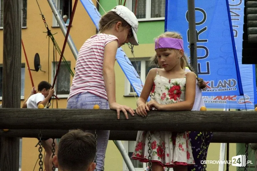 'Wakacyjne Podwórko' przy domu kultury (zdjęcia, wideo)