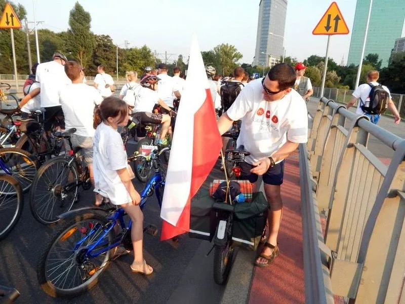Oddali hołd powstańcom warszawskim (zdjęcia)