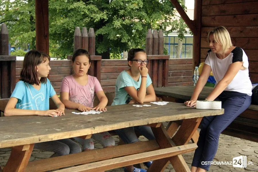 Gry i zabawy w ramach wakacji w mieście (zdjęcia)