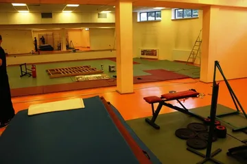 Karatecy odmalowali salę treningową (zdjęcia)