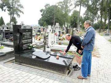 Oddali hołd powstańcom warszawskim (zdjęcia)