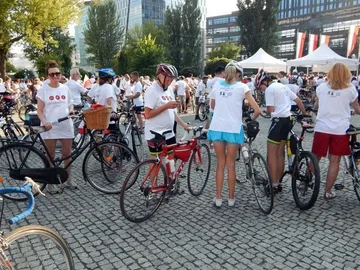 Oddali hołd powstańcom warszawskim (zdjęcia)