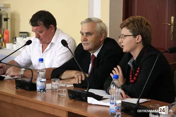 Powiat ostrowski otrzyma 1,3 mln zł na drogi