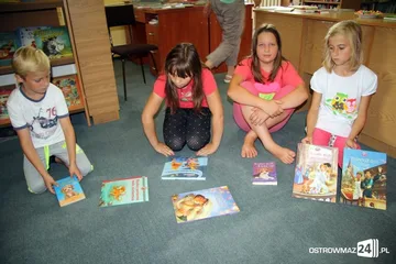 Dzieci lubią książki (zdjęcia)