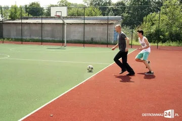 Wakacyjne rozgrywki piłki nożnej (zdjęcia)