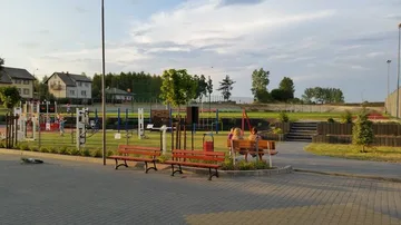 Plac zabaw w Wąsewie tętni życiem (zdjęcia)