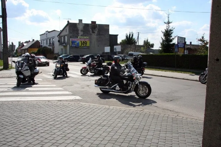 Rajd Katyński w Ostrowi Maz. (zdjęcia)