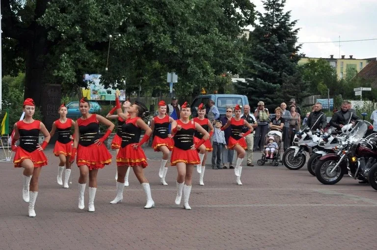 Rajd Katyński w Ostrowi Maz. (zdjęcia)