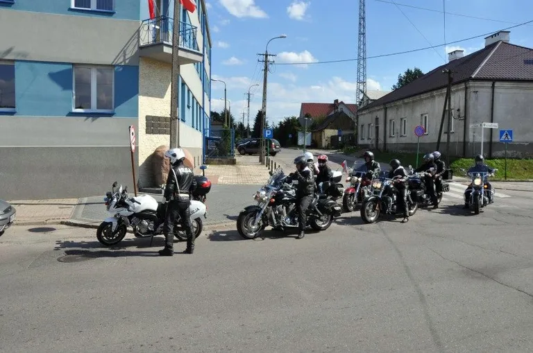 Rajd Katyński w Ostrowi Maz. (zdjęcia)