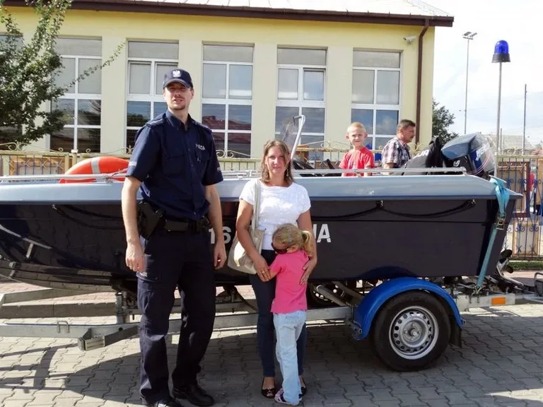 Ostrowscy policjanci na Dożynkach w Wąsewie