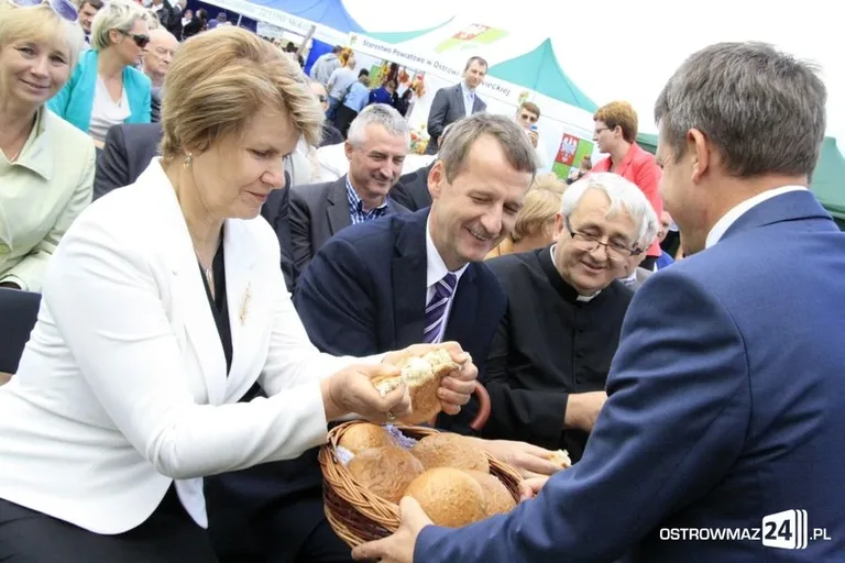 Dożynki Powiatowe w Ugniewie (zdjęcia, wideo)
