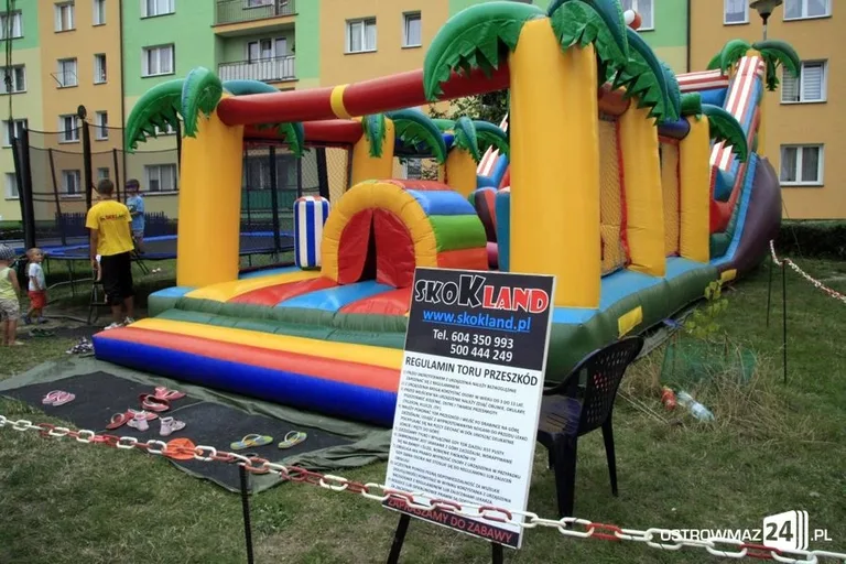 'Wakacyjne Podwórko' przy domu kultury (zdjęcia, wideo)