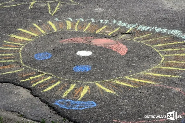 'Wakacyjne Podwórko' przy domu kultury (zdjęcia, wideo)