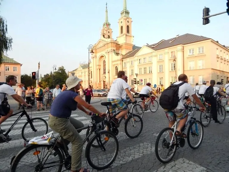 Oddali hołd powstańcom warszawskim (zdjęcia)