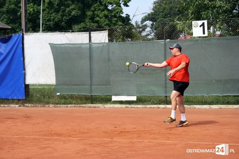 Tenisowe mistrzostwa seniorów (zdjęcia)